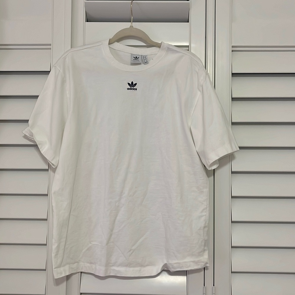 unisex adidas oversized tee (size small)